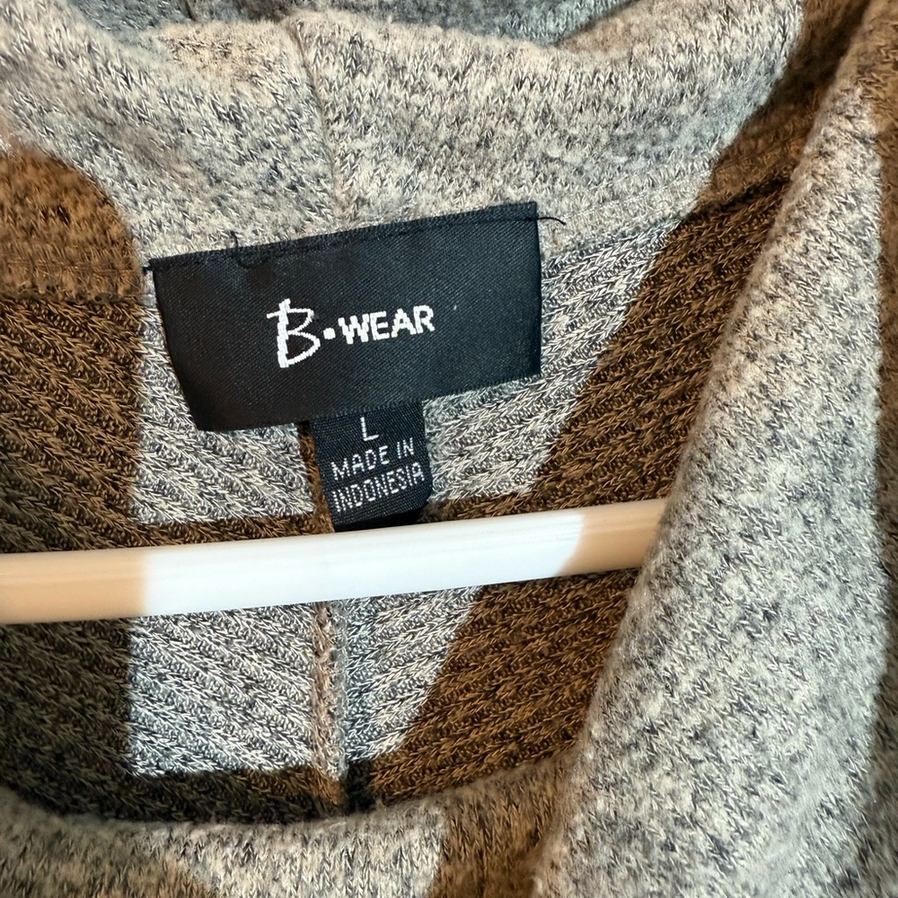 Bwear color Tope Cowl Neck Sweater size L - Picture 3 of 5